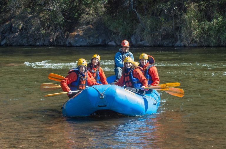 Rafting & Boating Travel Packages for the Family