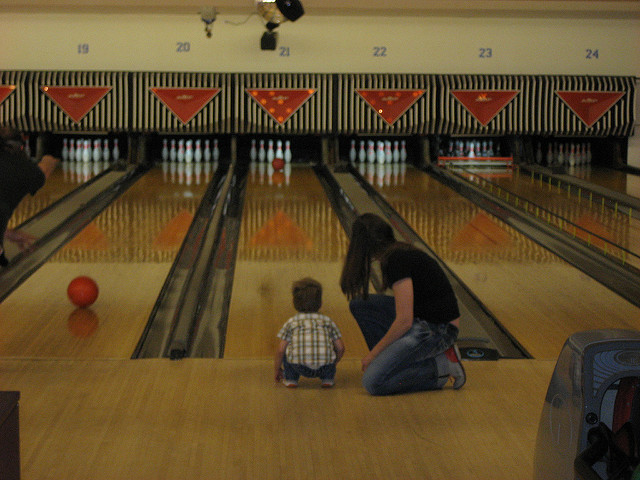 bowling indoor activities